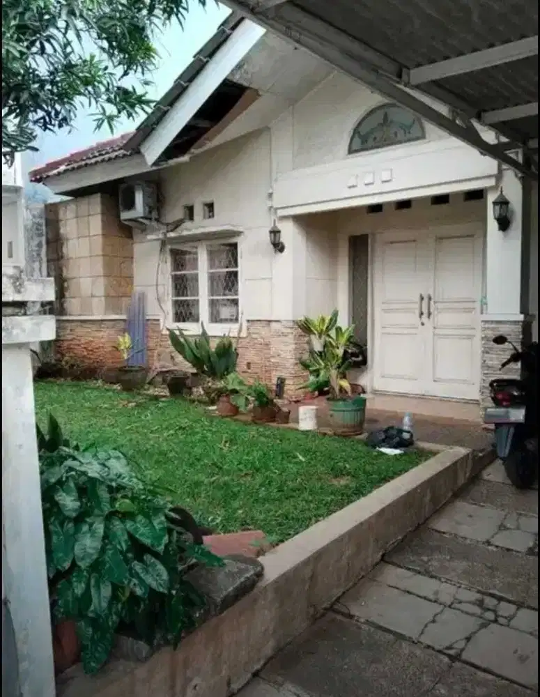 Di Jual Rumah Di Kencana Loka BSD, Super Murah