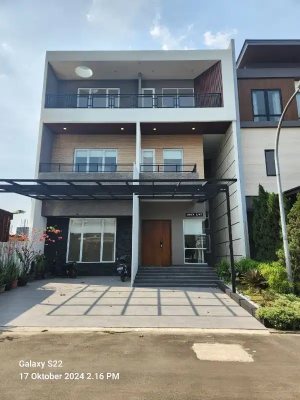 Dijual rumah mewah