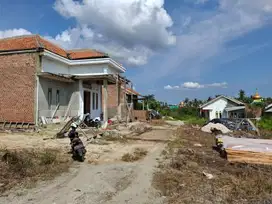 TANAH DI BATARA NILA BELAKANG POLINELA