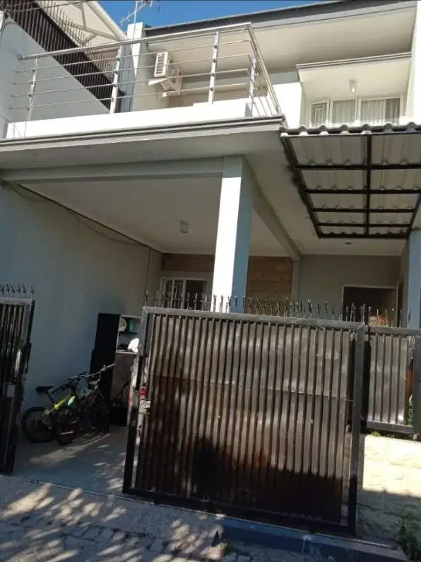 Rumah murah Gunung Anyar Tambak Surabaya Timur Dijual cpt B.U Poll 2LT