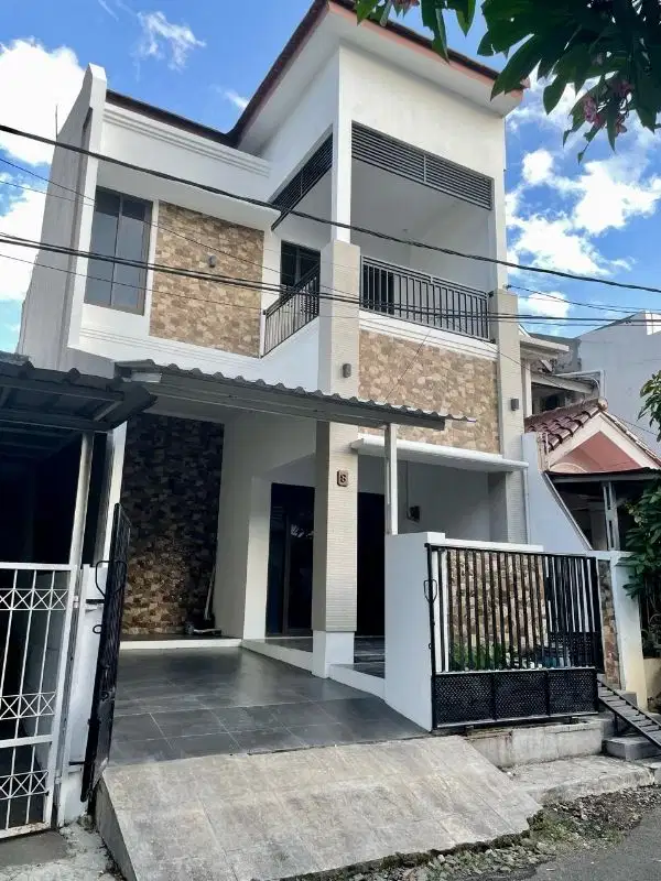 Rumah minimalis di Griya Hijau at Alam Sutera