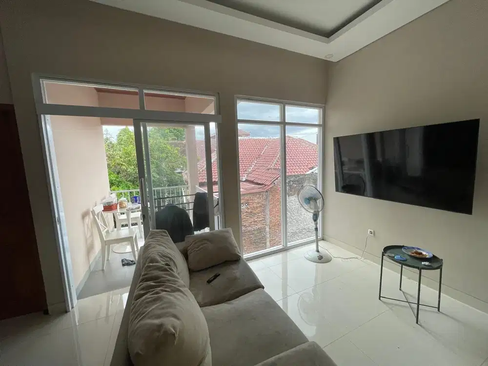 MURAH ! Rumah 2Lantai Area Tajem Dekat UNRIYO,Jogjabay Maguwo