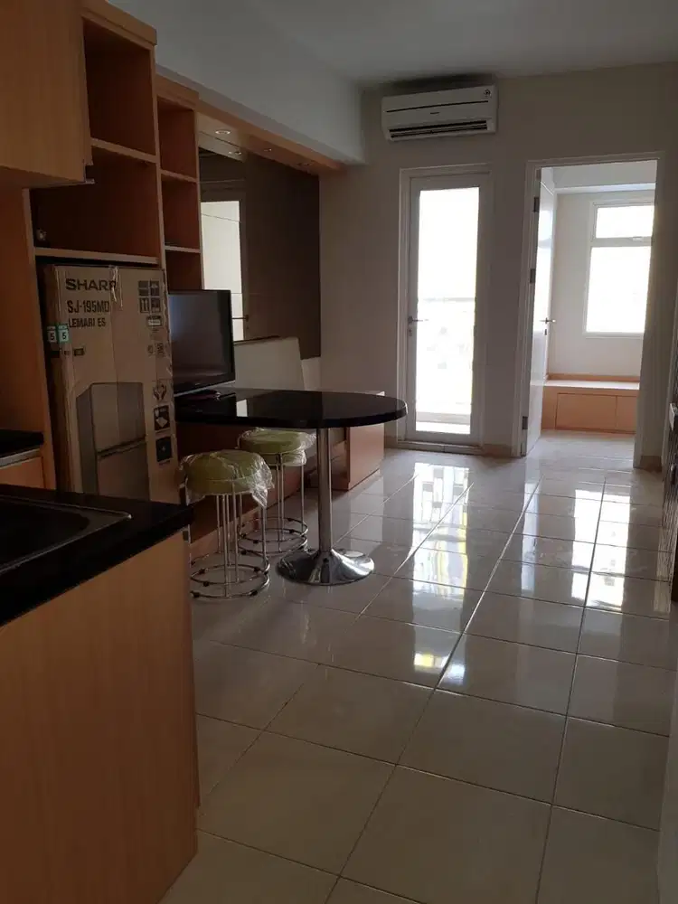 Disewakan 3 bed furnish, di tower Basella, Apartemen The Springlake