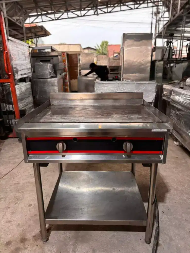 Teppanyaki
Ukuran 80x75x85