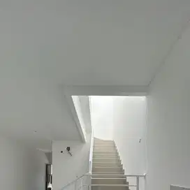 dijual rumah baru 2 unit meruya utara jakarta barat