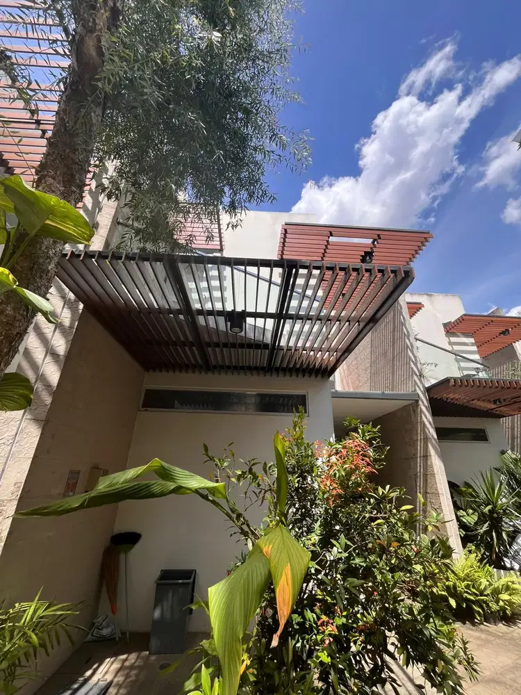 Rumah Discovery Cluster Aluvia unik dan ala resort