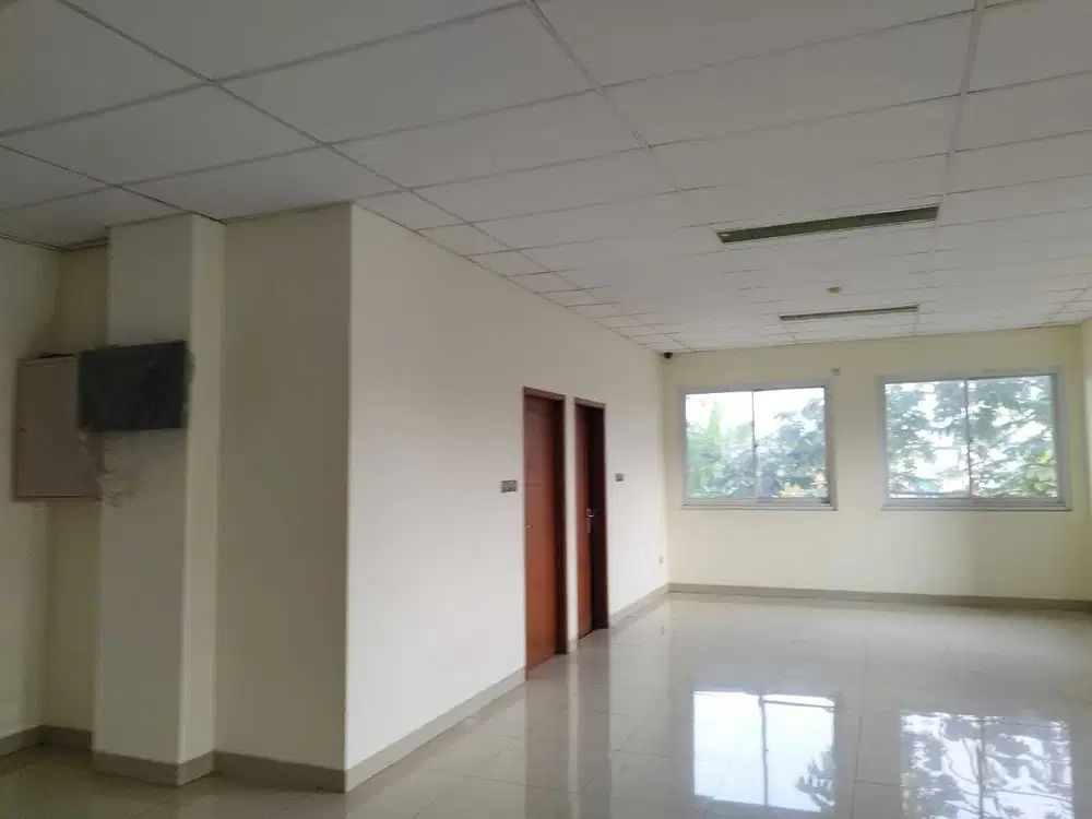 Dijual gedung Baru di cikini