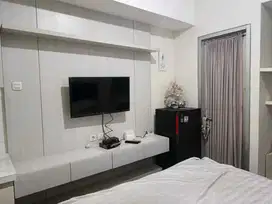 Di sewakan Apartemen Green Lake Sunter type studio furnished