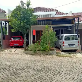 Rumah Mewah Bgs Di Dlm Cluster di Tembalang Carport Bs 2 Mobil