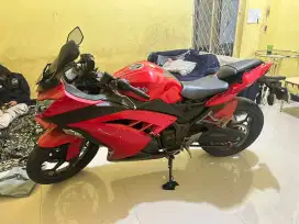 Kawasaki ninja 250 fi 2012 ( bekas jatuh)