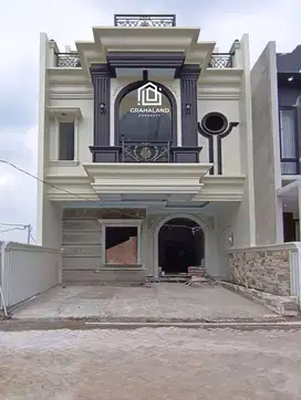 RUMAH BARU DALAM TOWNHOUSE JALAN LEBAR DI JAGAKARSA
