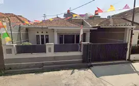 TURU HARGA RUMAH LELANG MURAH bagus 1.5 lantai di jl. Sekelimus I