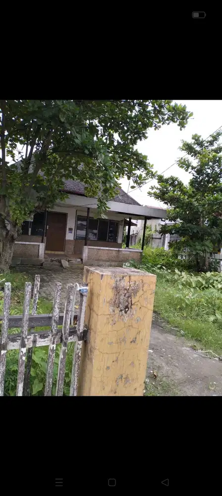 Dijual Kavling plus bangunan lama 1000m2 S Parman BJM