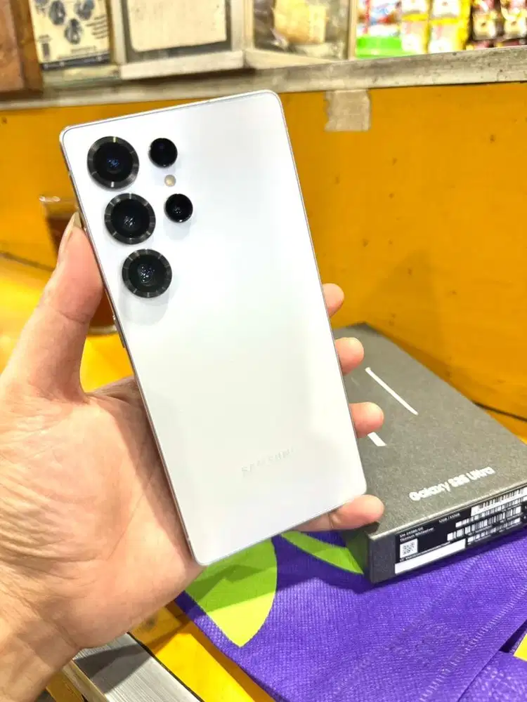 Samsung S25 Ultra 5G 12/512 Lengkap Mulus Free Adaptor