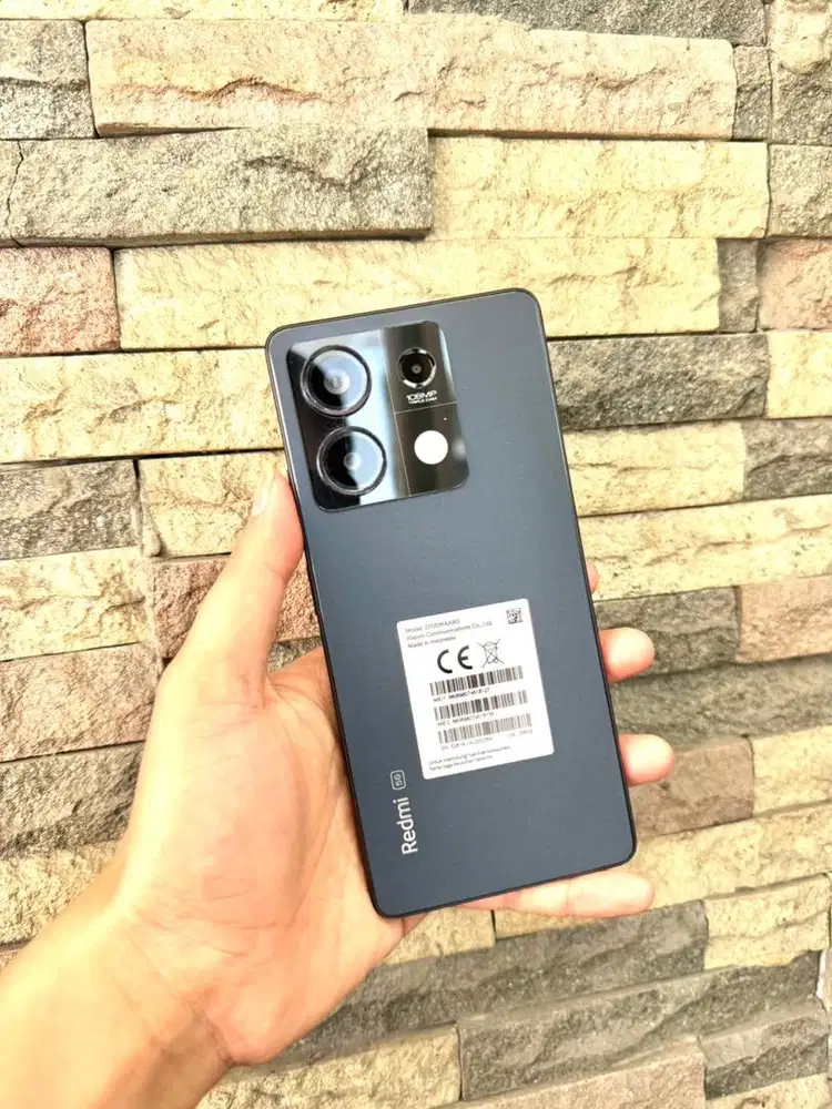 Redmi Note 13 5G 8/256 Lengkap Mulus Garansi