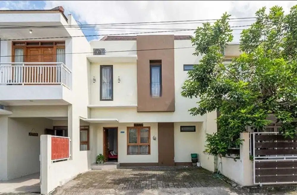 BU Rumah /Homestay 2 Lantai Di Mantrijeron Kota Jogja Dekat Malioboro