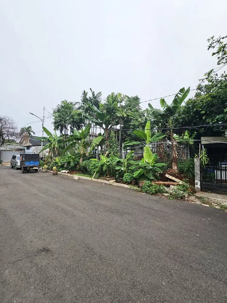 Tanah Dijual Pancoran. Jarang Ada !! Dalam Komplek, Akses 3-4 Mobil