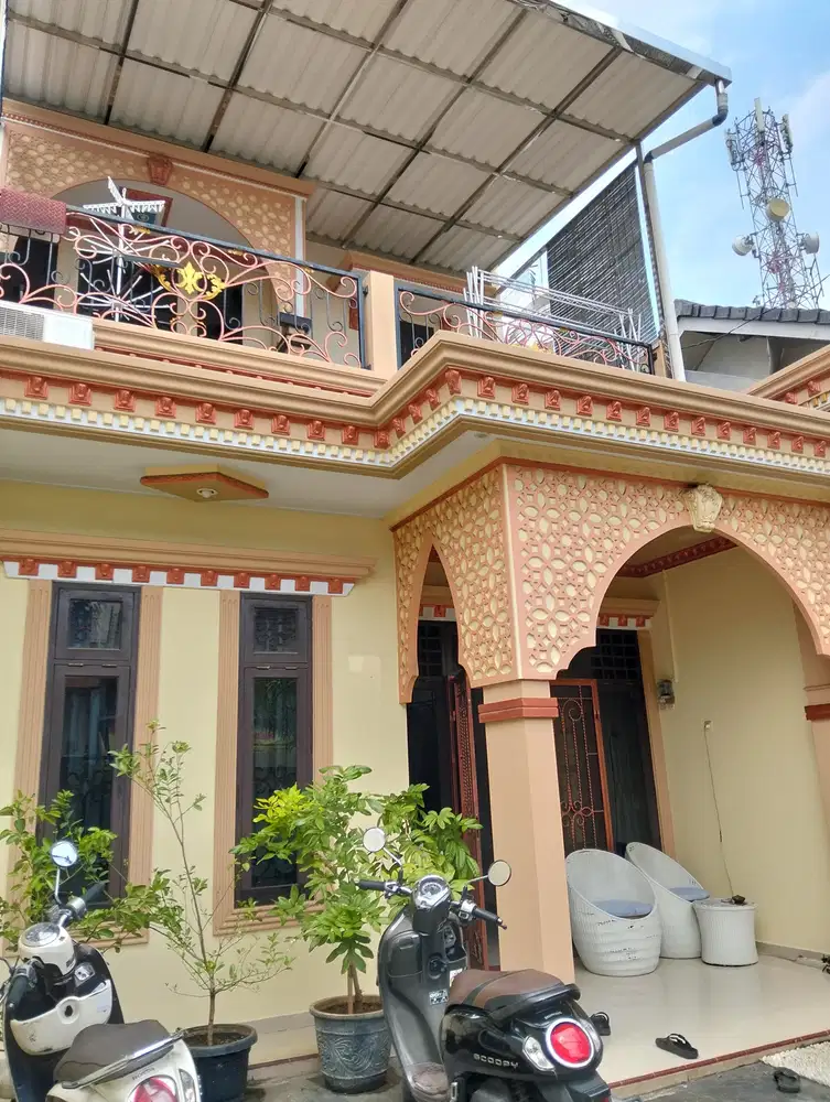 Dijual Cepat Rumah 2 Lantai Siap Huni di Kayu Gede 2, Graha Raya