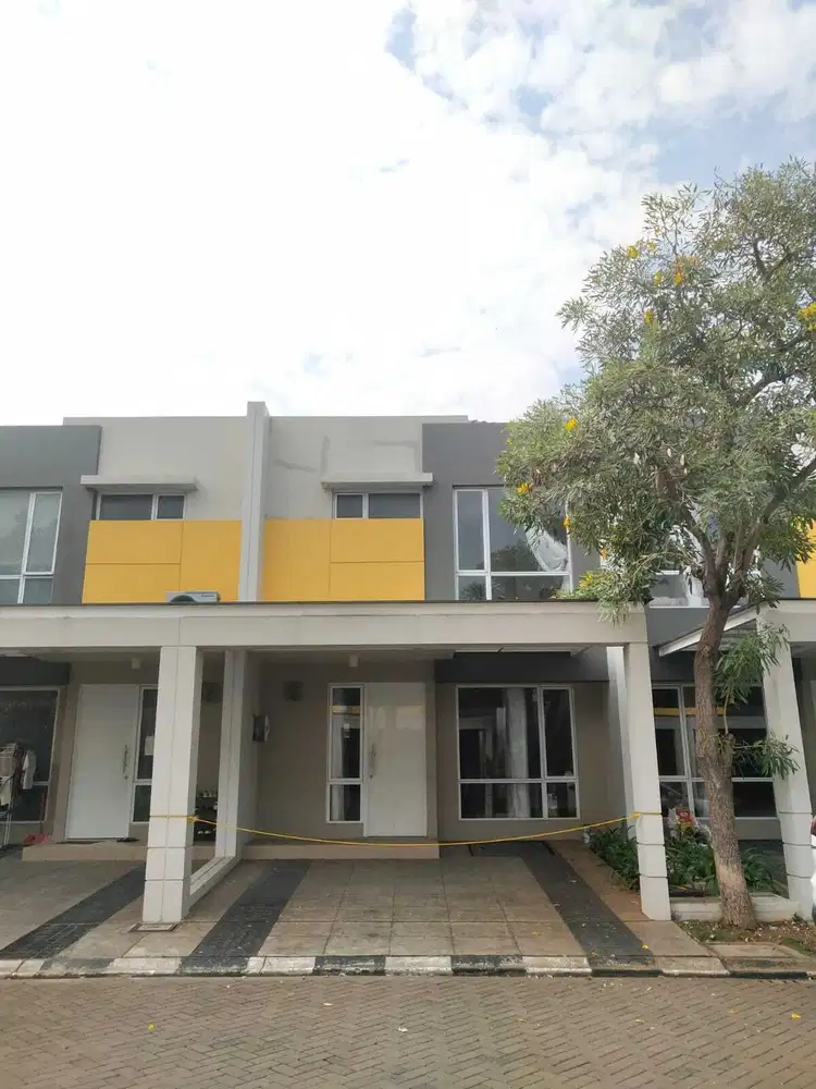 Rumah Hook Bagus Dan Siap Huni Di Sedayu, Kelapa Gading Jakarta Utara