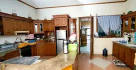 Rumah 2LT 5BR perum Taman Gedong Asri Pasar Rebo Jaktim Semi Furnis S1