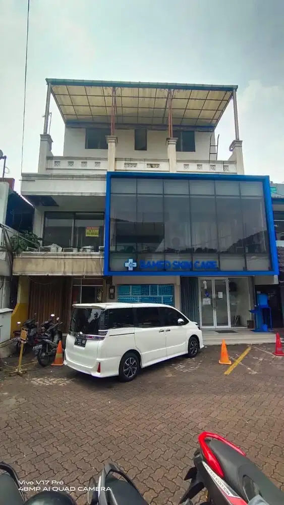 Disewakan Ruko Gandeng 2 di Plaza 1 Pondok Indah