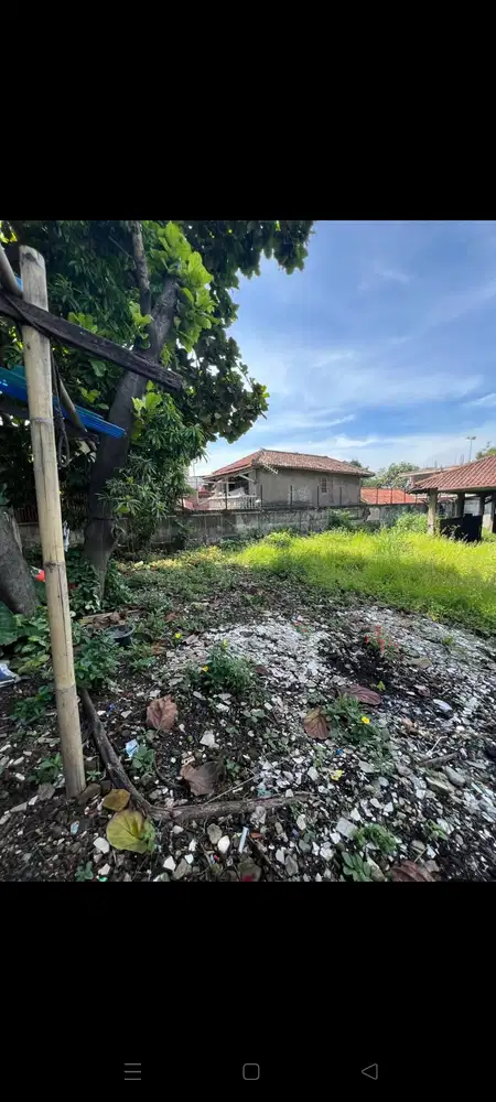 Disewakan tanah di soekarno hatta. Cocok untuk padel. Dekat jalan kopo