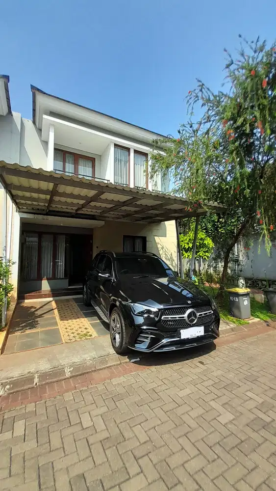 Rumah 2 lantai huk di Premier Estate 2 Jatiwarna Kota Bekasi