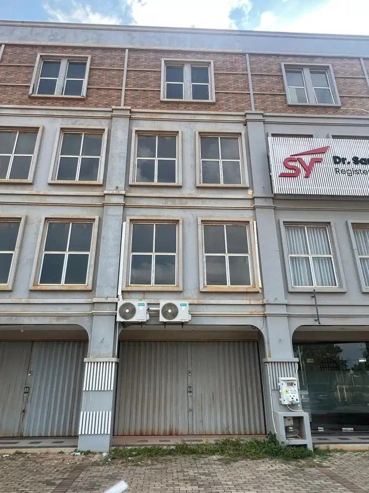 Disewakan Ruko 4 Lantai di Komplek Ocarina Pasir Putih Batam