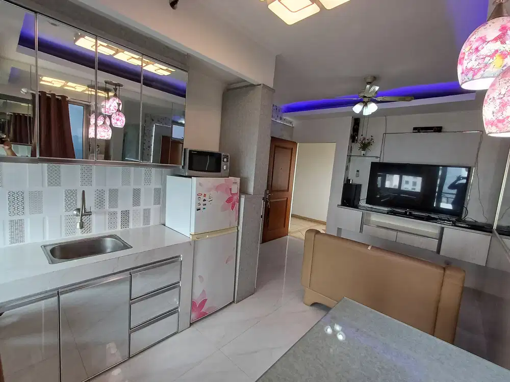 Disewakan 1 tahun apartemen mediterania boulevad