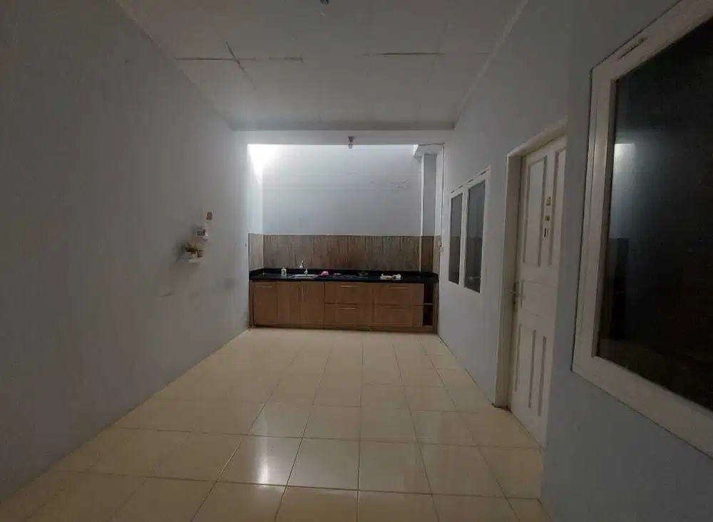 Rumah Minimalis di Cluster Taman Sari Harapan Indah