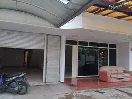 Rumah sewa murah Dharmahusada indah tengah