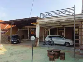 Dijual Rumah Luas di Jl Ipik Gandamanah Munjul