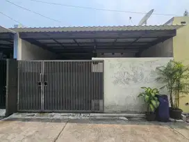 Dijual Rumah adem dekat Graha Raya Bintaro, Free AC dan Water Heater