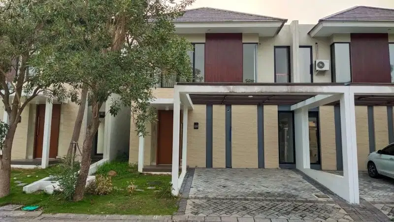 rumah 2 lantai greenhill citraland minimalis murah dekat superindo