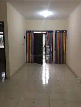 Dijual rumah lama terawat pondok hijau gegerkalong