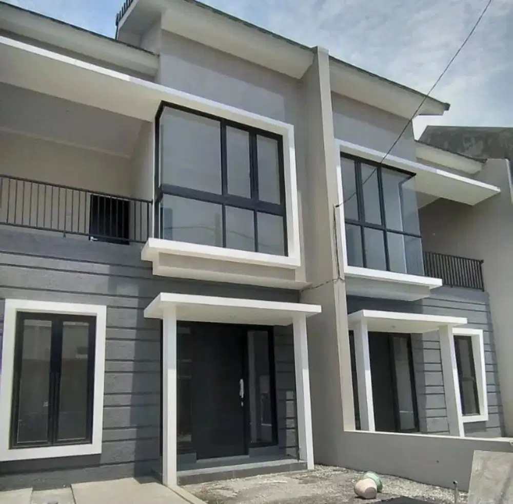 Rumah Dijual Surabaya Barat 2Lantai Di Alana Regency Gunungsari