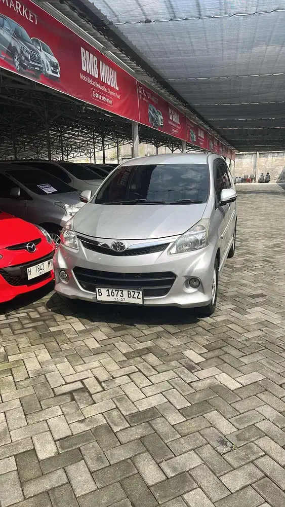 DP 10 JT Toyota Avanza Veloz 2012 AT Matic