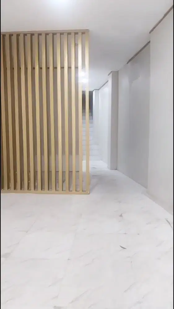 DISEWAKAN RUKO 3 LANTAI DI TEBET JAKSEL