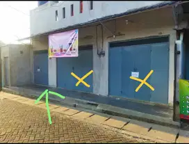 Disewakan kios usaha bulanan murmer Gaga Larangan