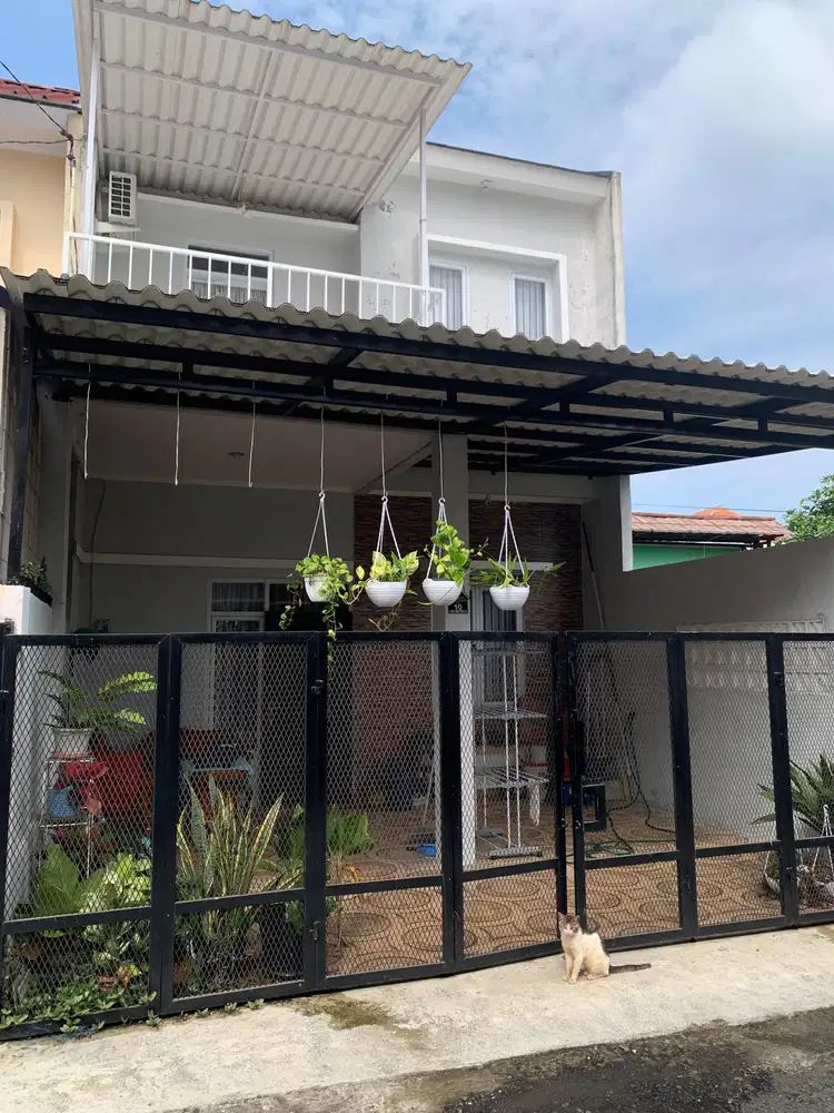 Rumah 2 lantai sejuk 3 kamar tidur 1 kamar mandi di pusat pemerintahan