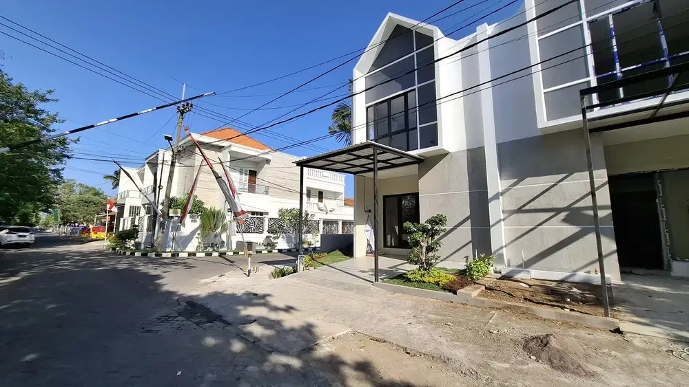 Rumah Ready 2lantai Di Perumahan Rungkut Asri Surabaya Timur