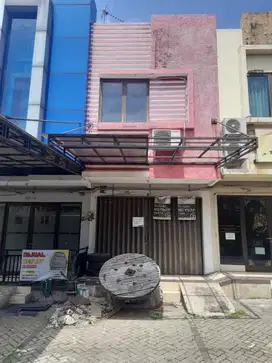 Ruko Strategis di Cibubur, Newton Square - Legenda Wisata