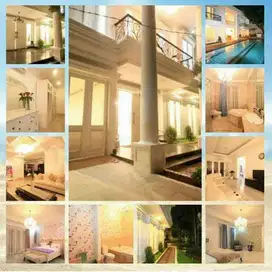 Rumah di jual siap huni.
