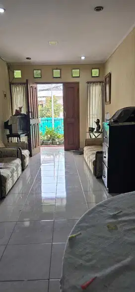 Dijual Cepat Rumah Bagus Luas Nyaman SHM di Ciputat