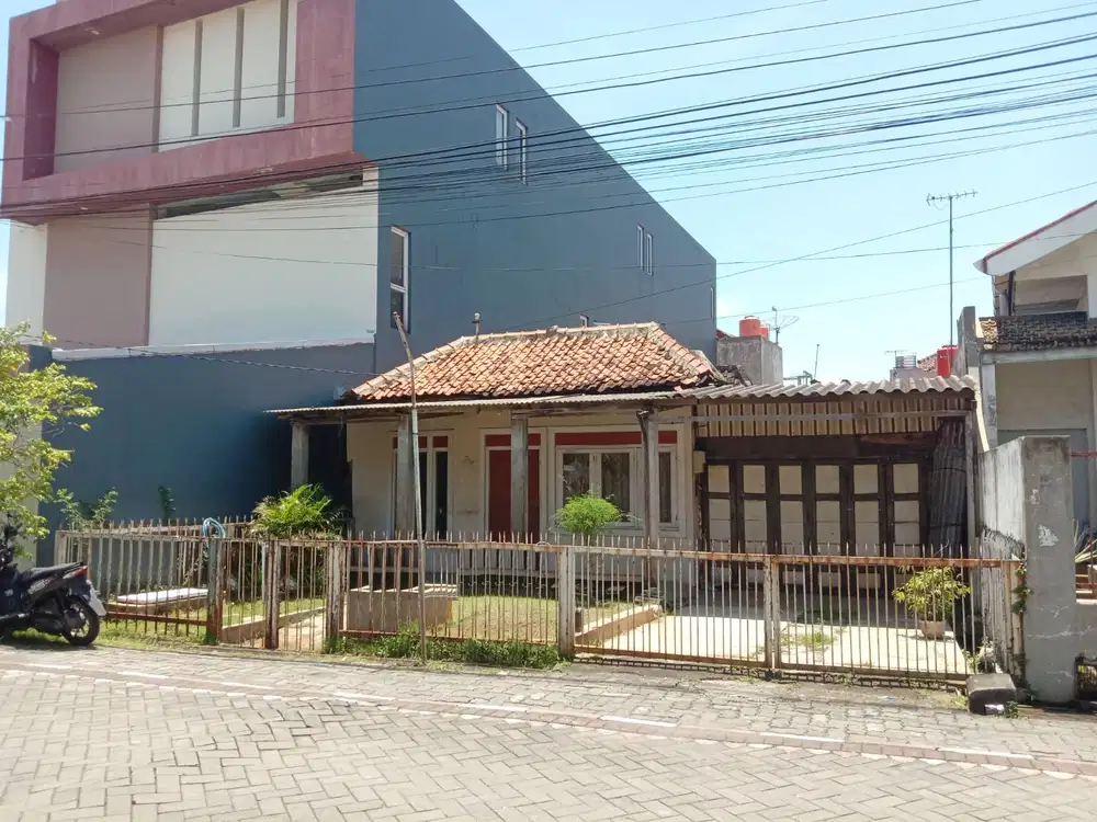 Dijual Rumah Tengah Kota di Jl. Kelengan Besar Semarang