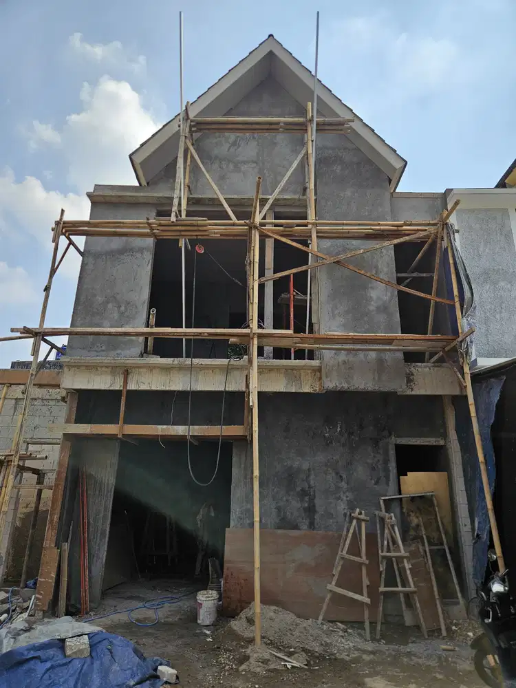 Dijual rumah 2 lantai di jatisampurna bekasi