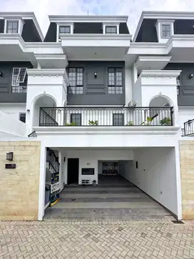 DIJUAL RUMAH BARU MEWAH DI PEJATEN BARAT
