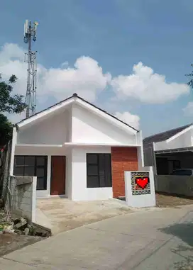 Rumah Cantik Minimalis Dekat Stasiun Cilebut Sepaket Dapur Meja Kompor Tanam & SHM