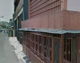 Murah bgt! rumah 45jt/th, 3KT/1KM row 2 Mobil bbs banjir pusat Jakarta
