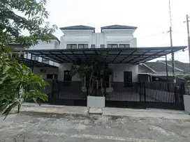 RUMAH MEWAH BARU DUA LANTAI SIAP HUNI DI PEDURUNGAN SEMARANG